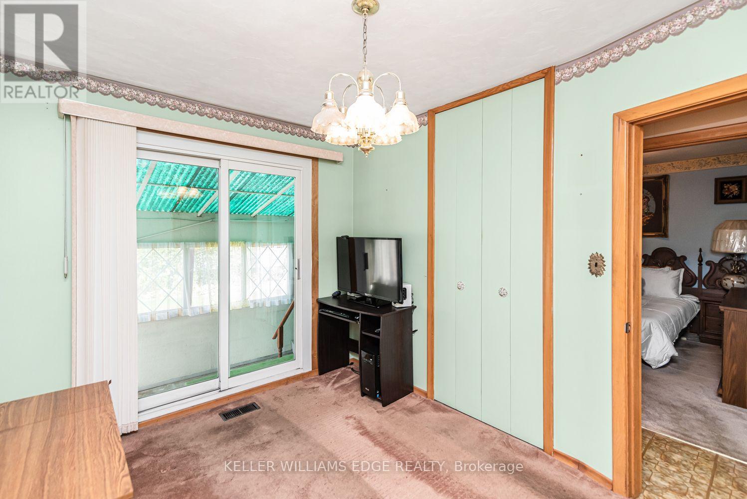 30 Goldfinch Road, Hamilton, Ontario  L9A 3W7 - Photo 21 - X13794162