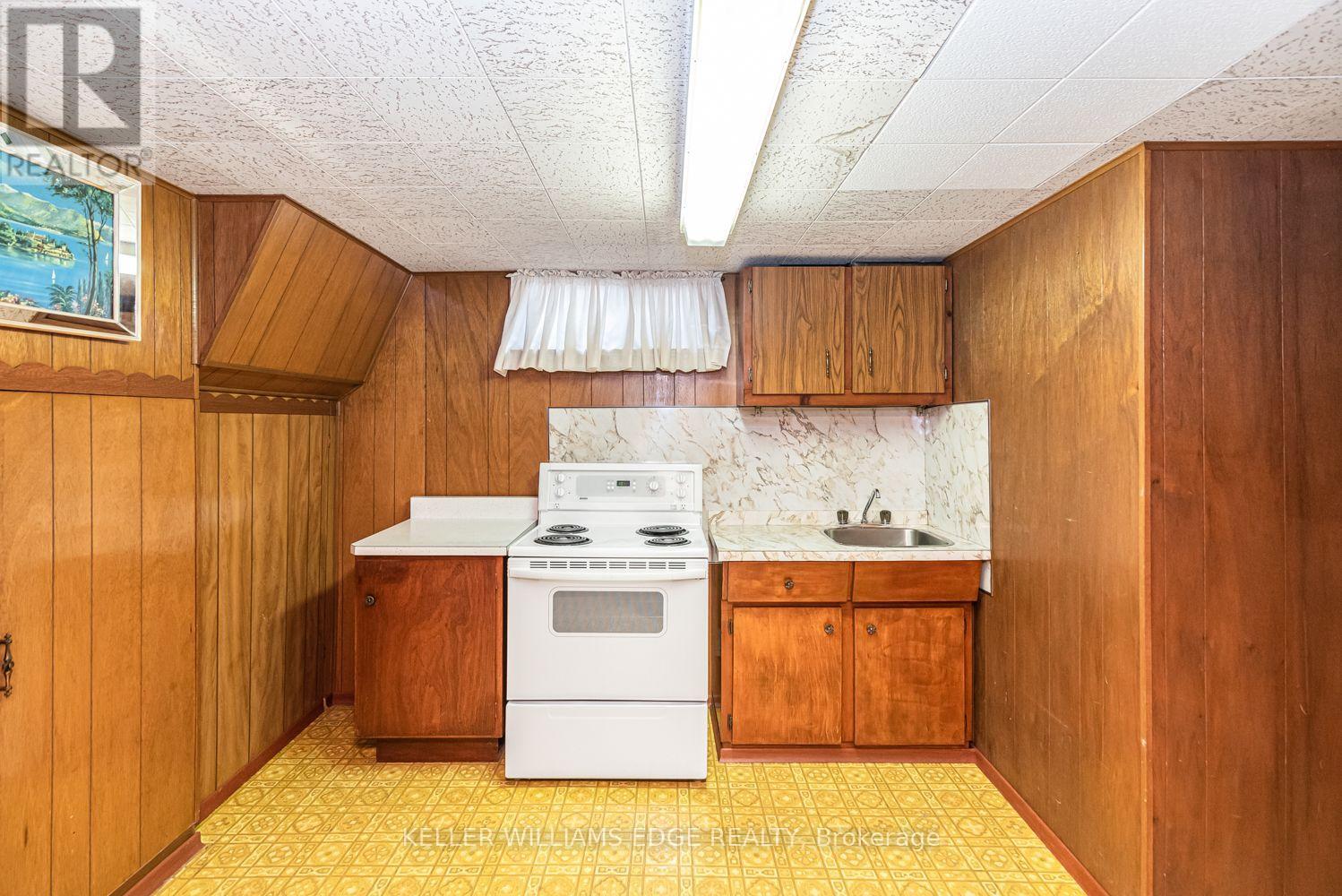 30 Goldfinch Road, Hamilton, Ontario  L9A 3W7 - Photo 27 - X13794162