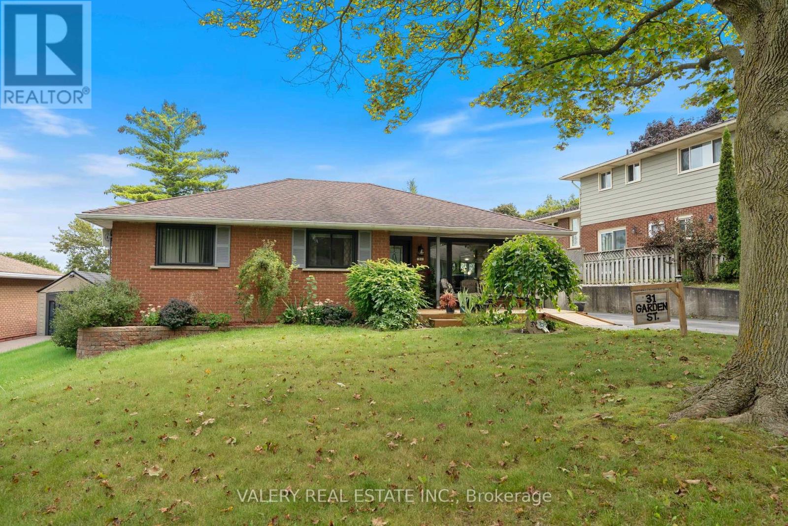 31 GARDEN STREET, Norfolk, Ontario