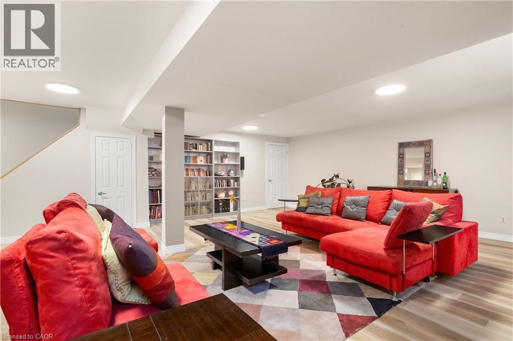 534 Birchleaf Walk, Waterloo, Ontario  N2T 2W5 - Photo 38 - 40860983