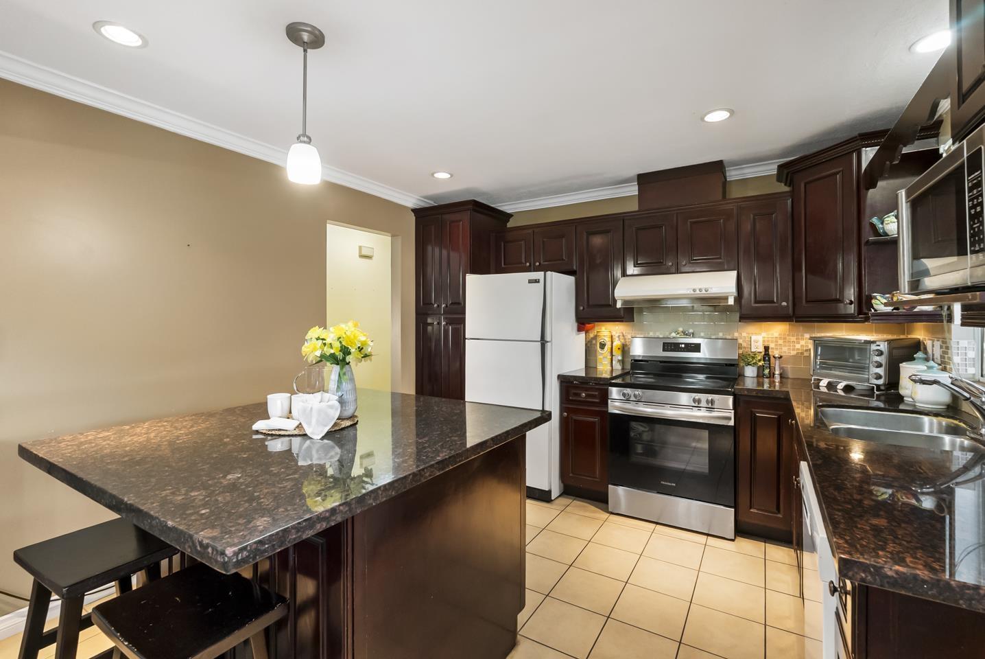 8825 160 Street, Surrey, British Columbia  V4N 2X8 - Photo 10 - R3166369