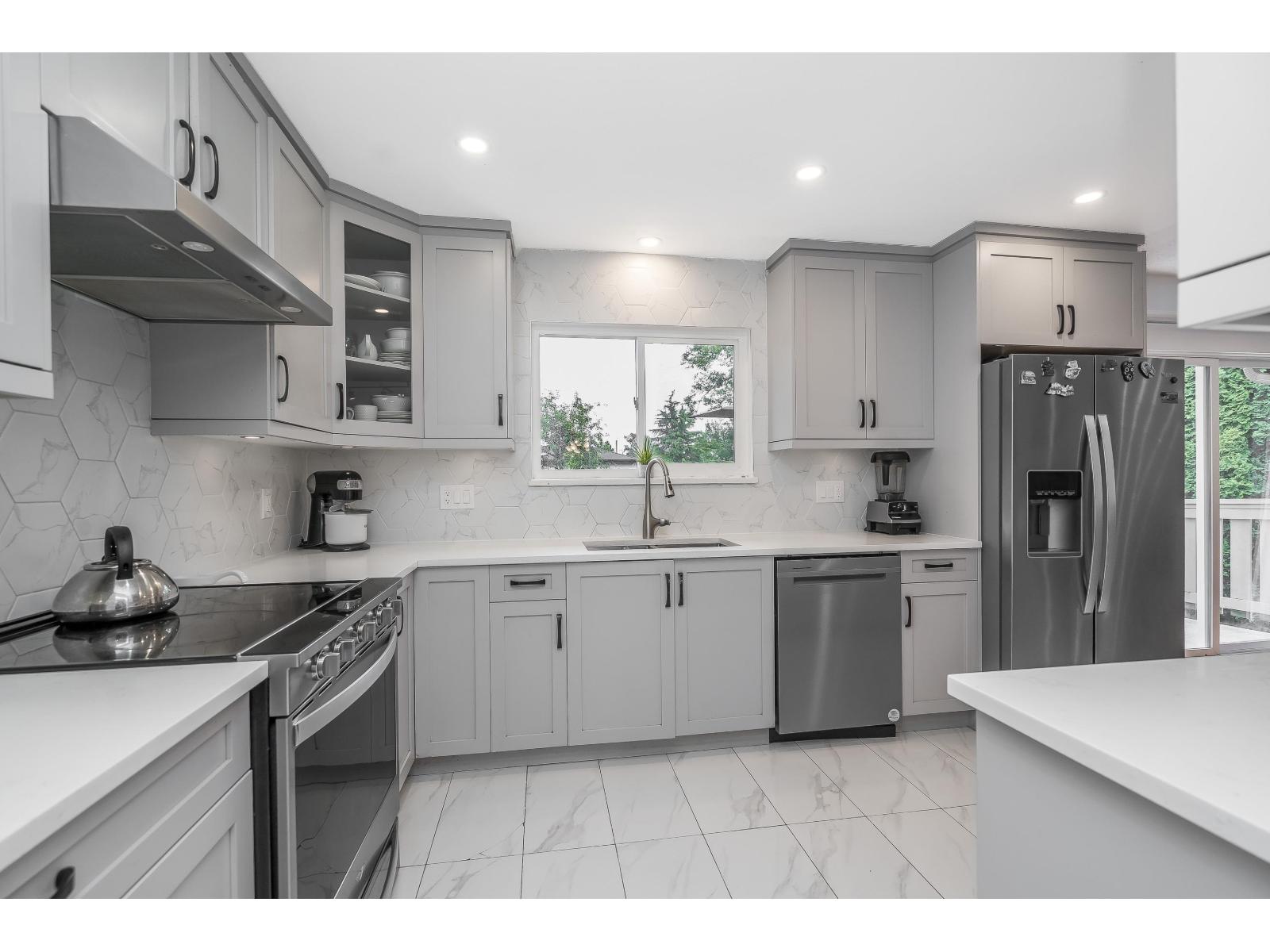 1728 156 Street, Surrey, British Columbia  V4A 4T1 - Photo 1 - R3164579