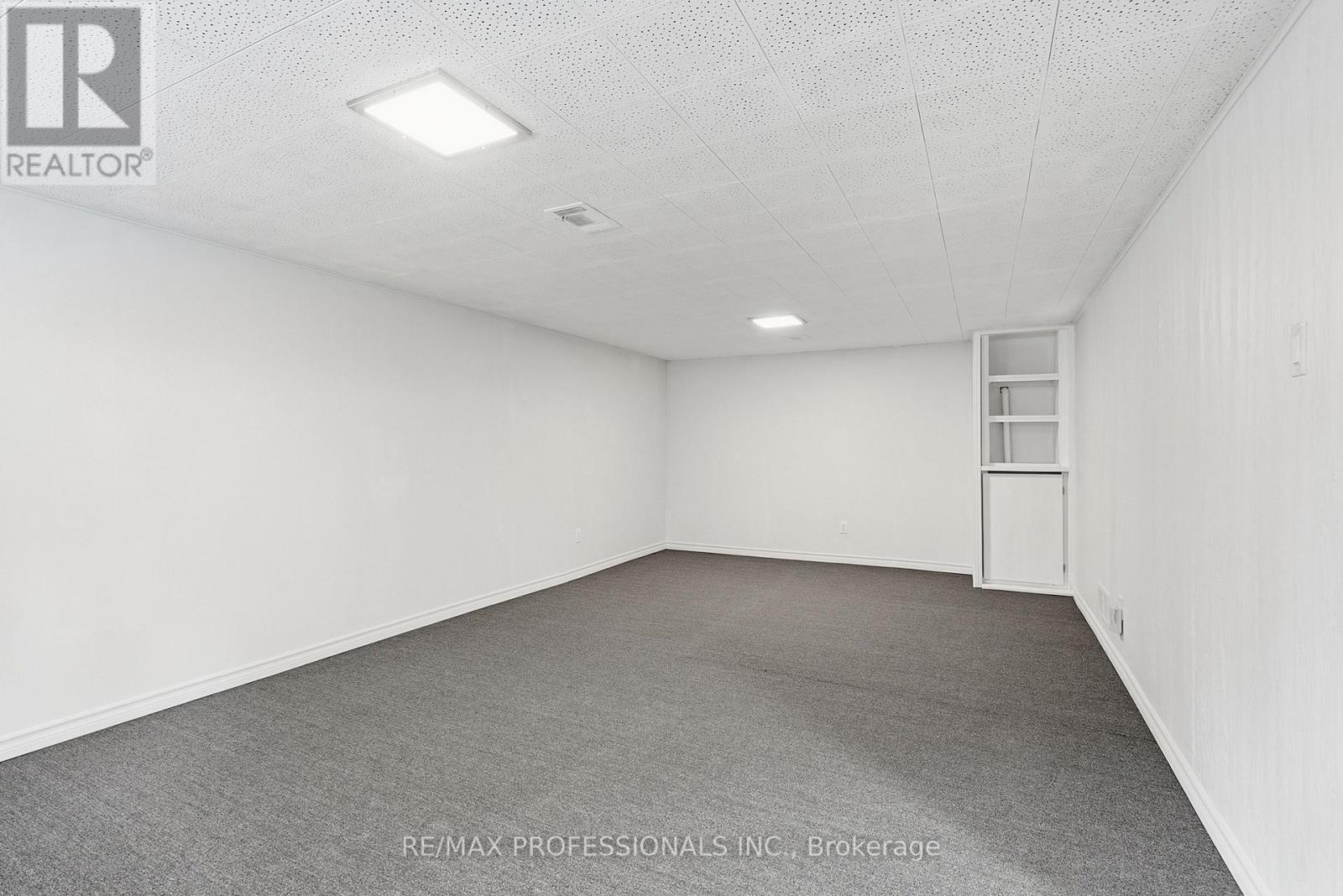 45 Fernalroy Boulevard, Toronto, Ontario  M8Z 3W2 - Photo 34 - W13792232