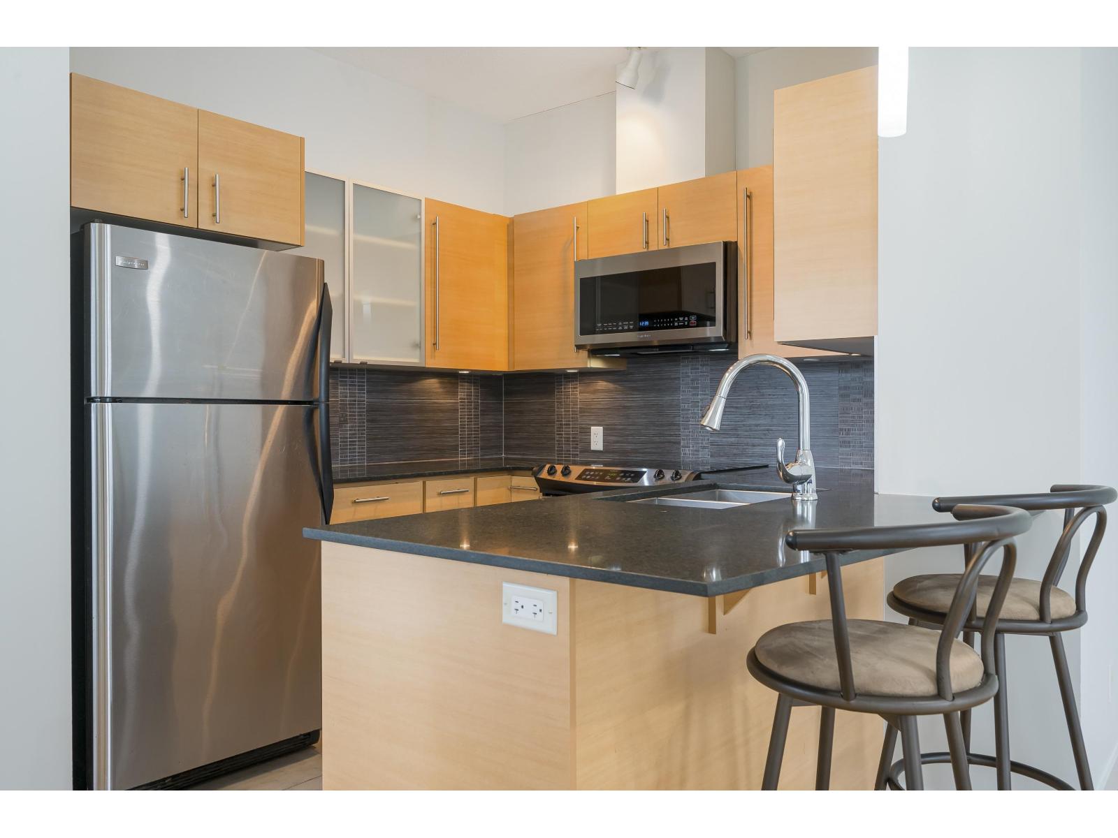 404 13399 104 Avenue, Surrey, British Columbia  V3T 0C9 - Photo 7 - R3165793