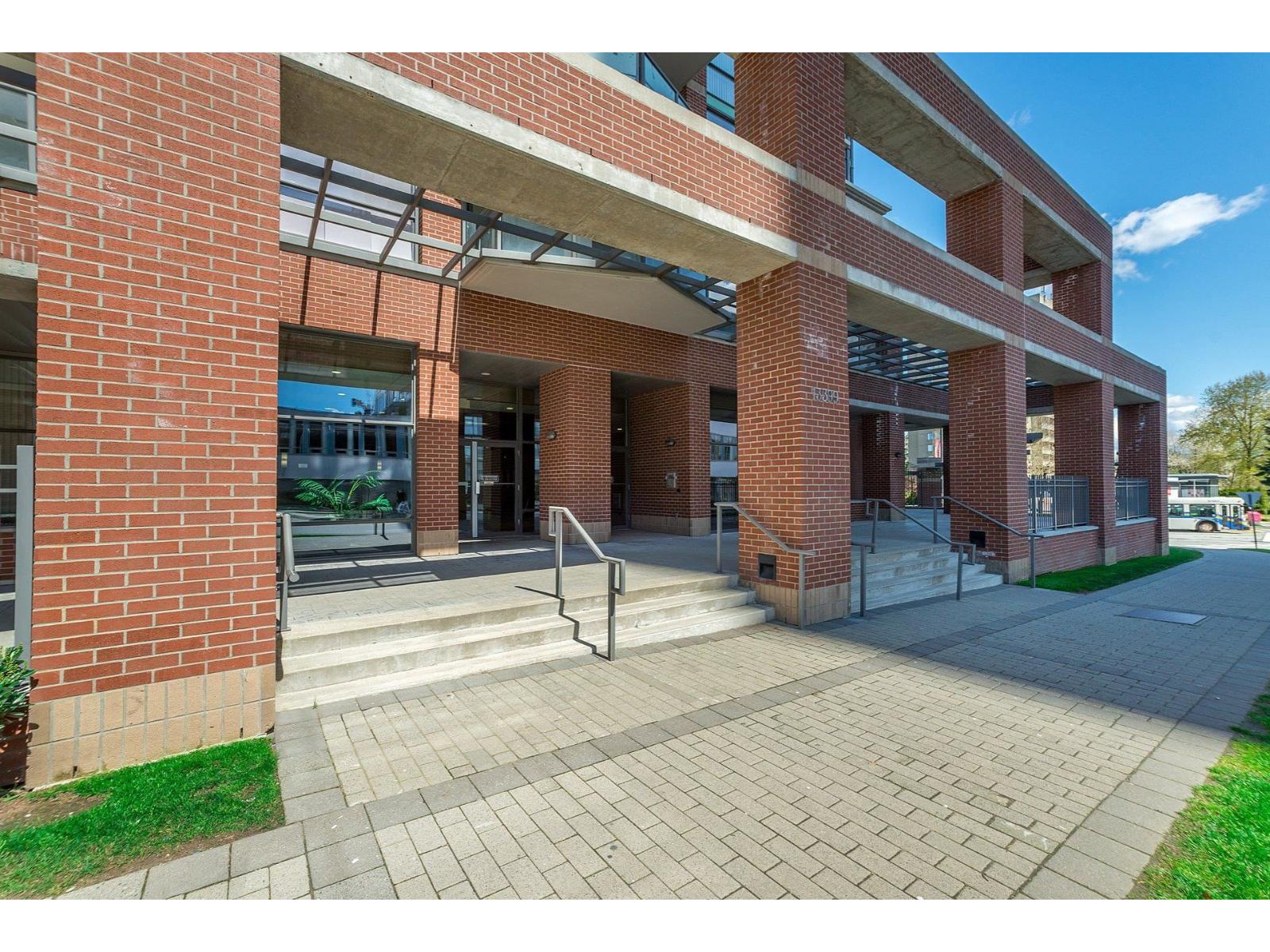 404 13399 104 Avenue, Surrey, British Columbia  V3T 0C9 - Photo 3 - R3165793