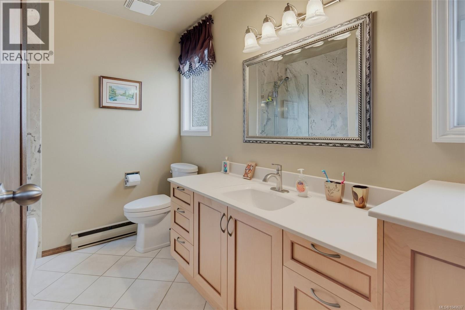 2056 Skyline Cres, Central Saanich, British Columbia  V8M 1M6 - Photo 34 - 1049637