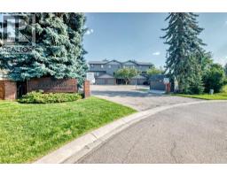 6, 64 woodacres Crescent SW, calgary, Alberta