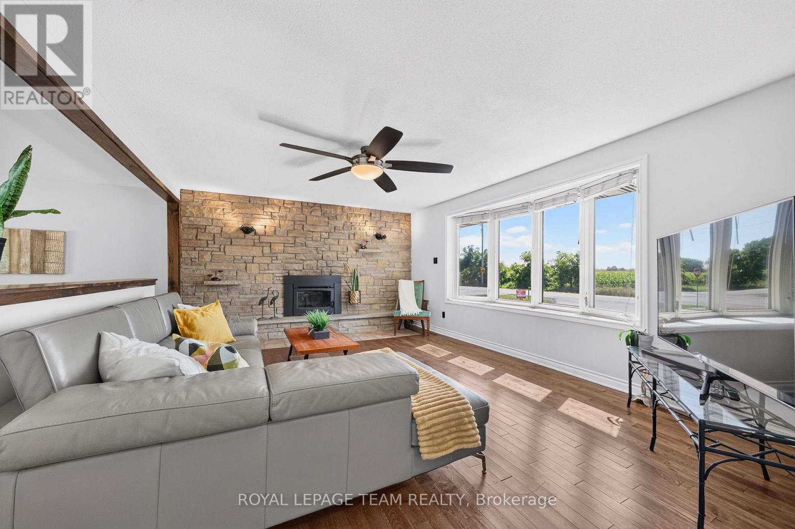 2830 John Shaw Road, Ottawa, Ontario  K0A 2H0 - Photo 6 - X13794246