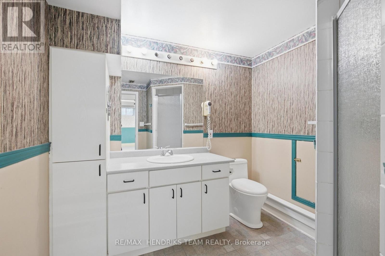 6 Glengrove Circle E, St. Catharines (Glendale/glenridge), Ontario  L2T 2Y9 - Photo 40 - X13794210