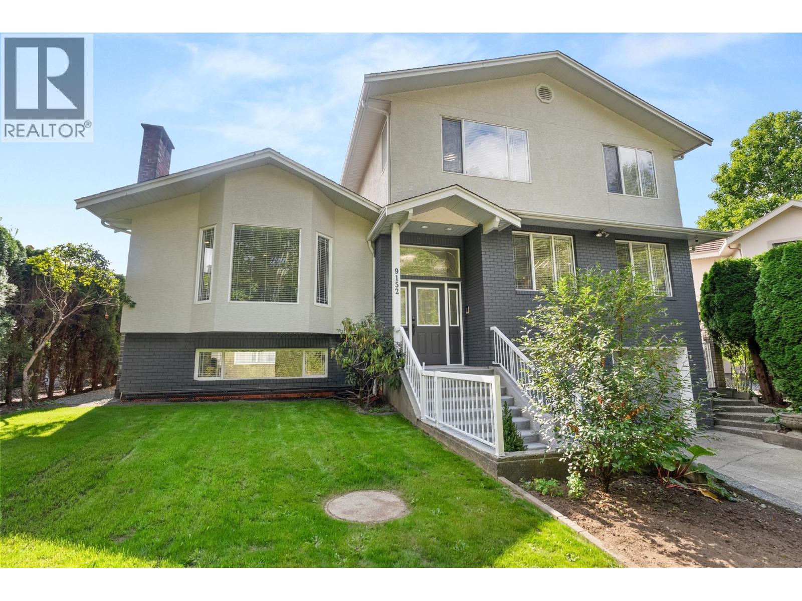 9152 Klenner Drive, Burnaby, British Columbia  V3N 4E5 - Photo 2 - R3166493