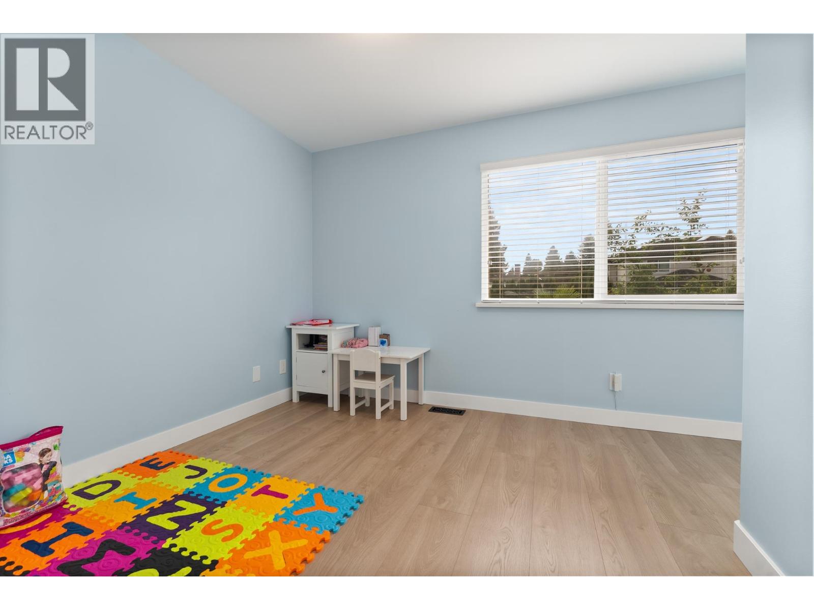 9152 Klenner Drive, Burnaby, British Columbia  V3N 4E5 - Photo 21 - R3166493