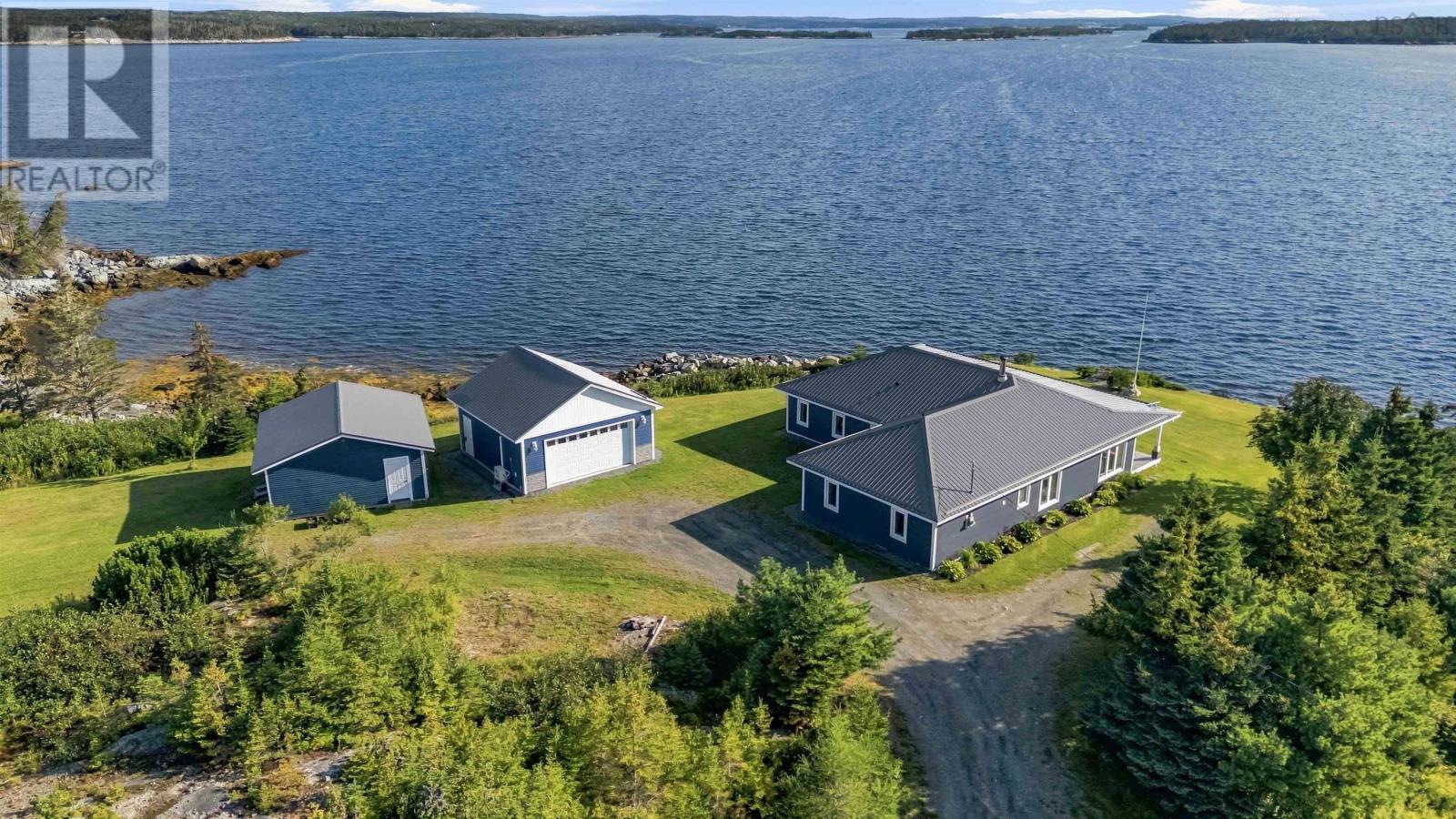 201 Southwest Cove Road photo 37