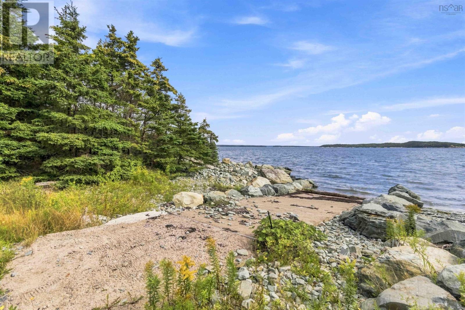201 Southwest Cove Road photo 46
