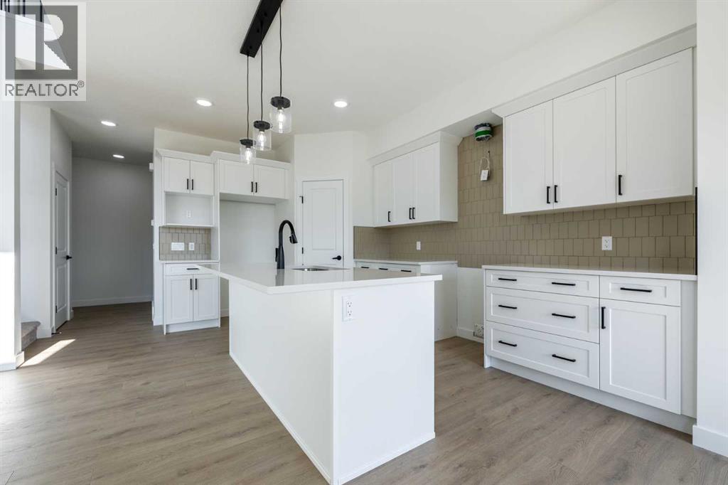 145 Sora Gardens SE, Calgary, Alberta  T3S 0V3 - Photo 7 - A2315771