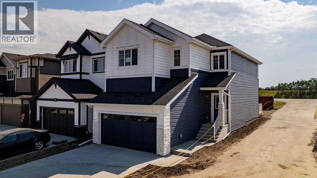 145 Sora Gardens SE, Calgary, Alberta  T3S 0V3 - Photo 1 - A2315771