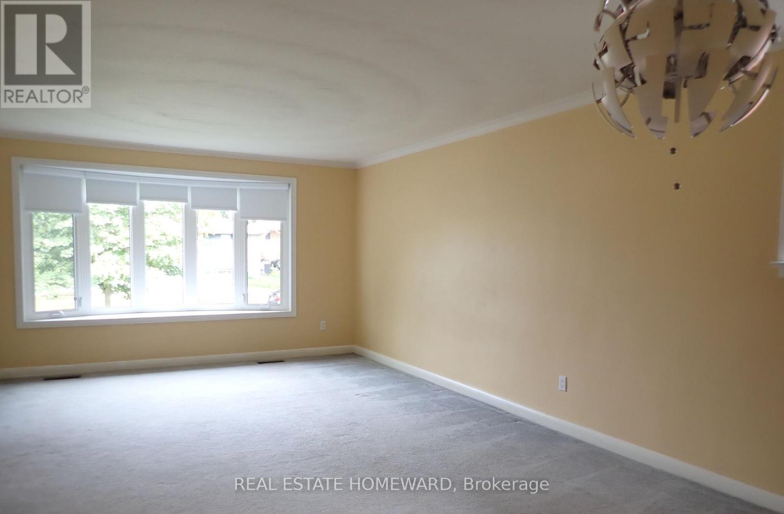 Front - 56 Perivale Crescent, Toronto, Ontario  M1J 2C3 - Photo 8 - E13622004