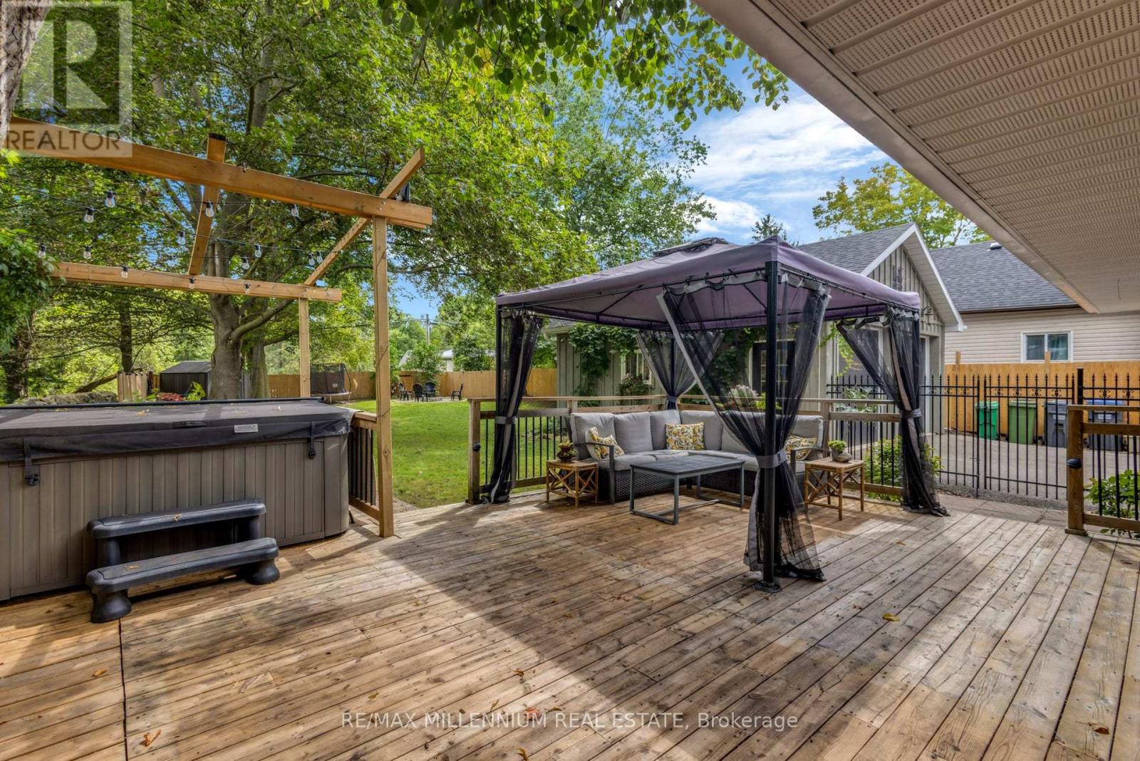1537 Queen Street E, Caledon, Ontario  L7K 0C2 - Photo 14 - W13765474