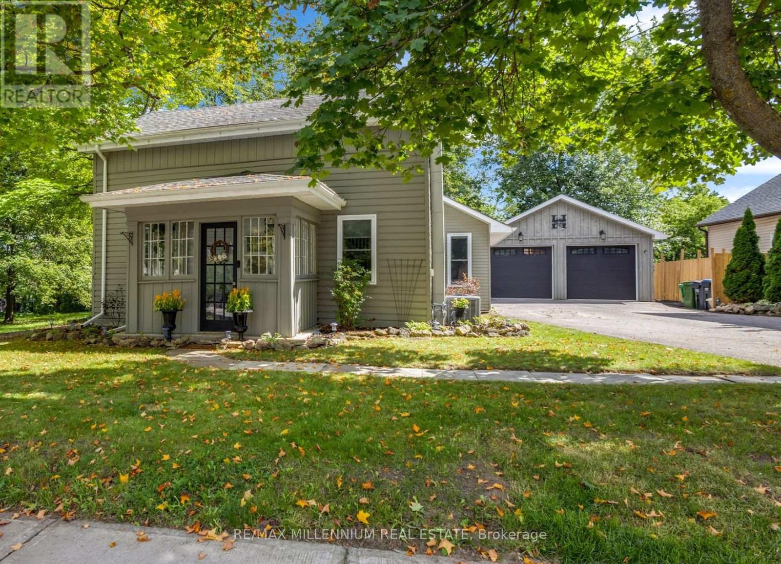 1537 QUEEN STREET E, Caledon, Ontario