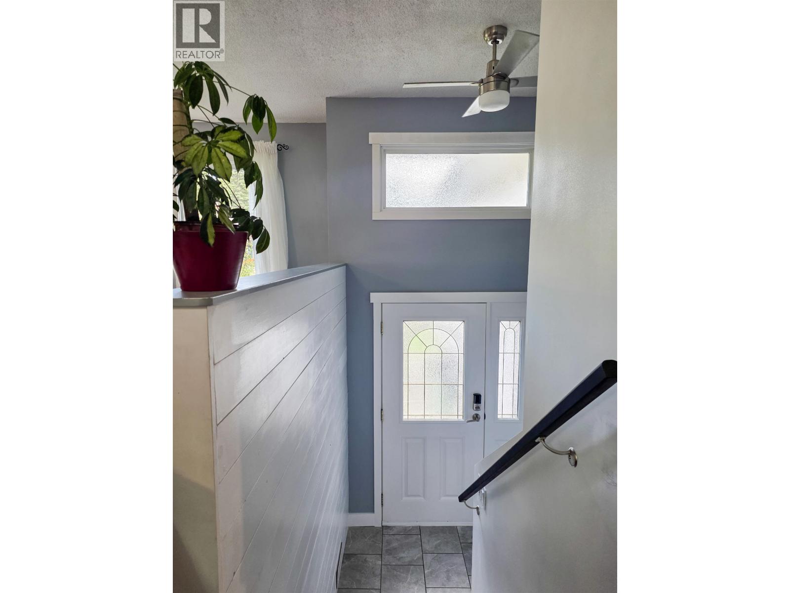 2325 Omineca Place, Houston, British Columbia V0J 1Z2 - Photo 6 - R3118749