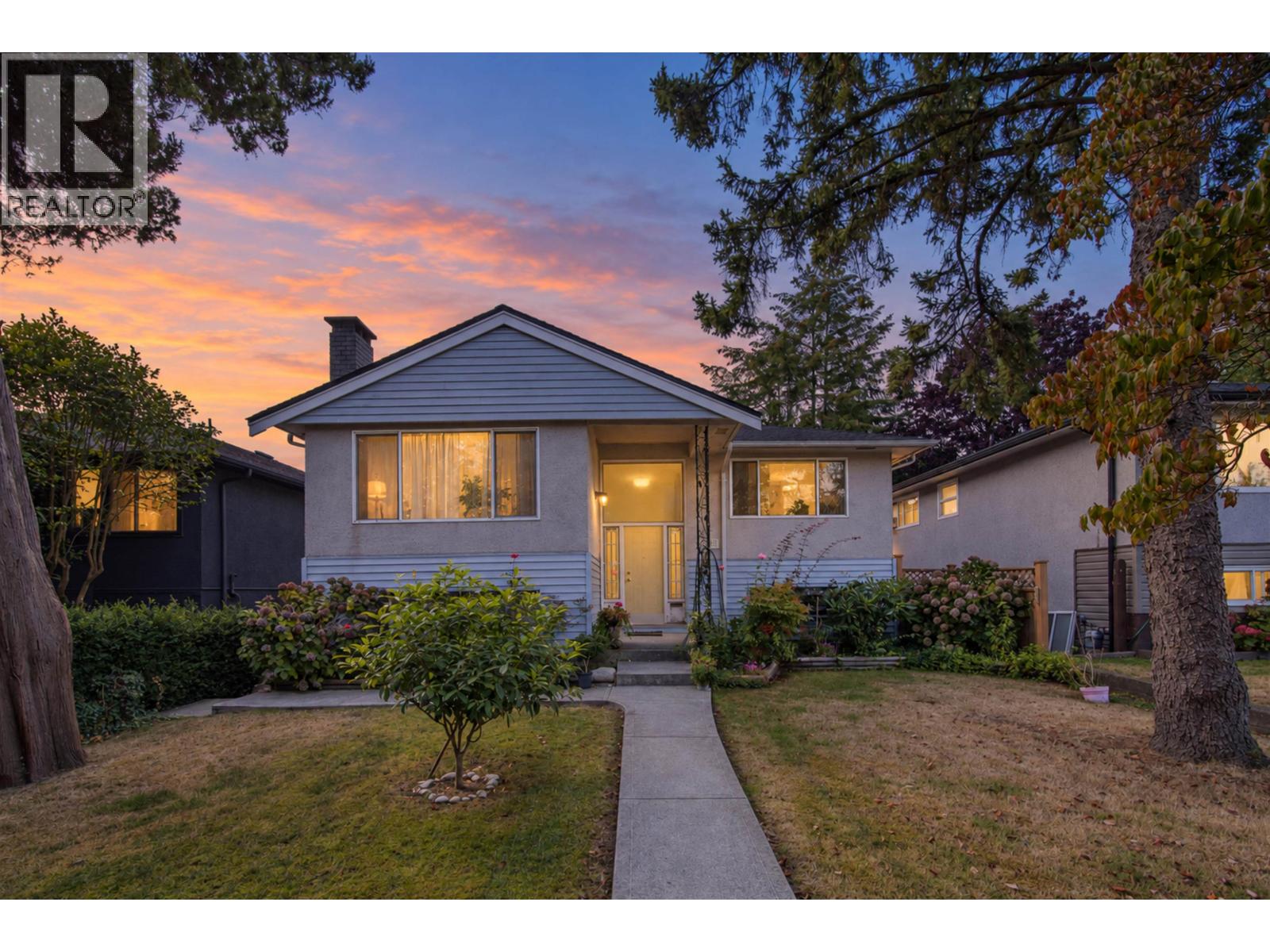 6333 Elgin Street, Vancouver, British Columbia  V5W 3K4 - Photo 2 - R3165447