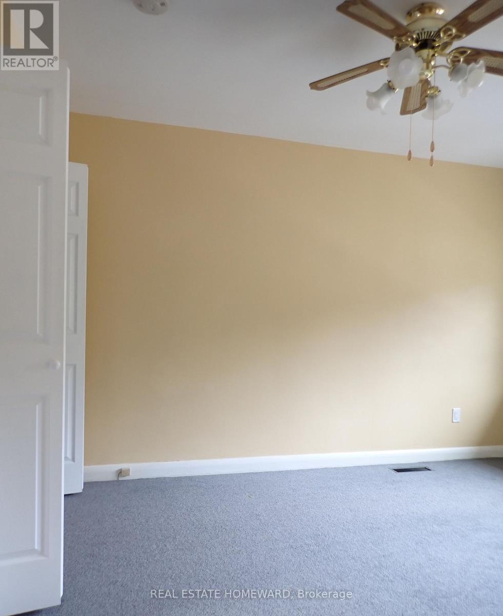 Front - 56 Perivale Crescent, Toronto, Ontario  M1J 2C3 - Photo 19 - E13622004