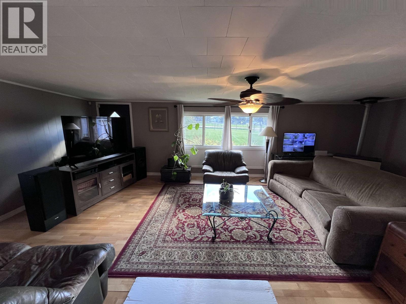 8 Fediw Road, Fort Nelson, British Columbia  V0C 1R0 - Photo 10 - R3166330