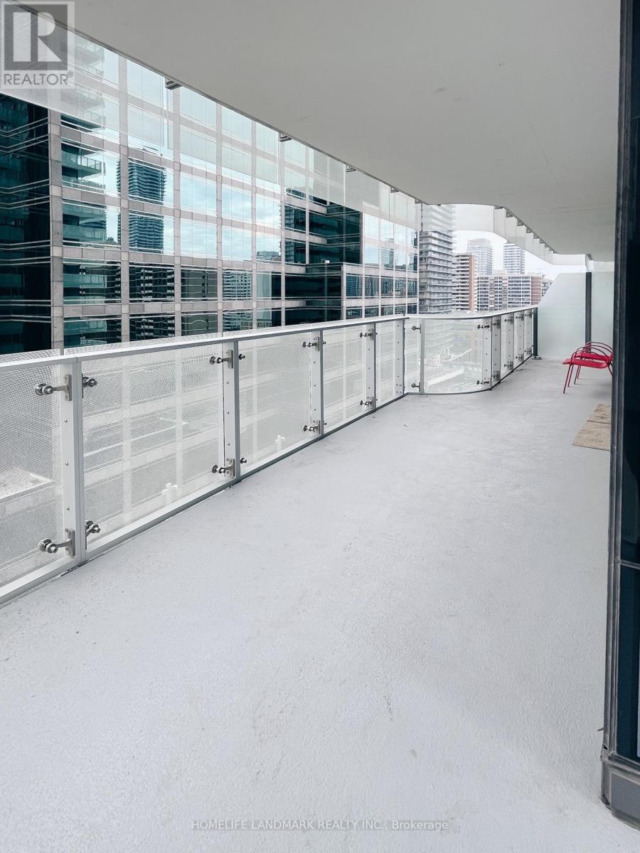 1001 - 1 Bloor Street E, Toronto, Ontario  M4W 1A9 - Photo 8 - C13794314