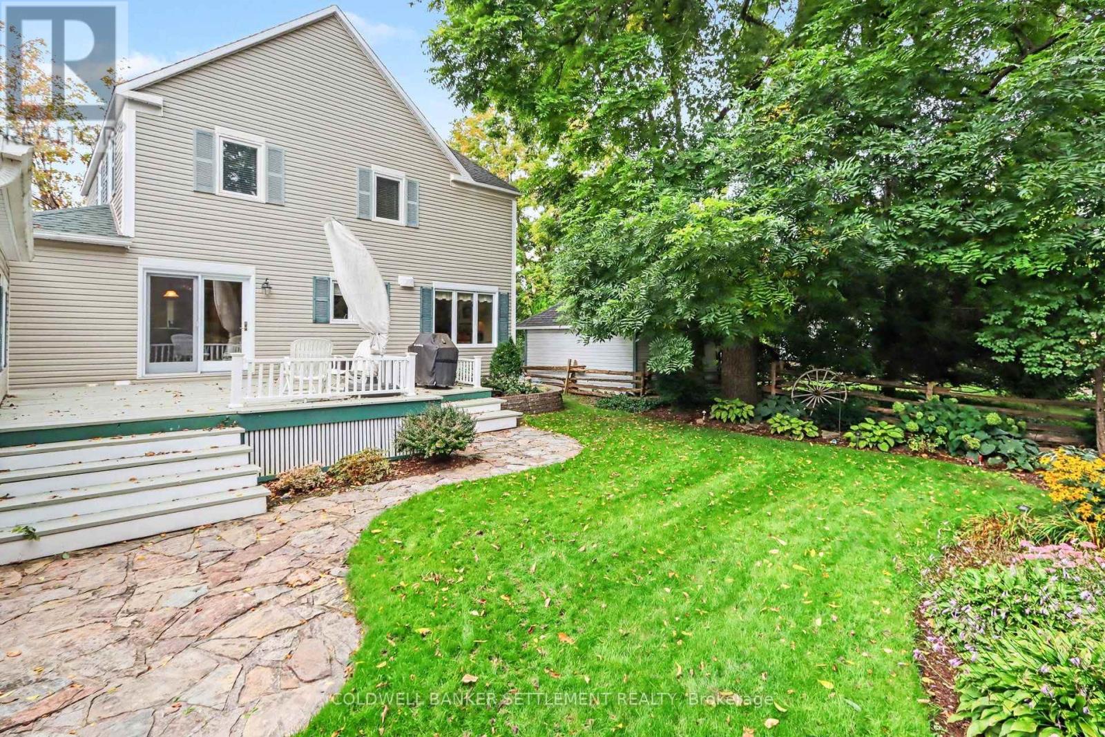 15 Isabella Street, Perth, Ontario K7H 3N2 - Photo 7 - X13794300