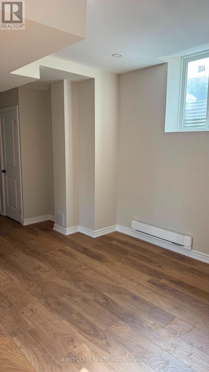 Lower - 49 Mountainside Crescent, Whitby, Ontario  L1R 0P4 - Photo 15 - E13794264