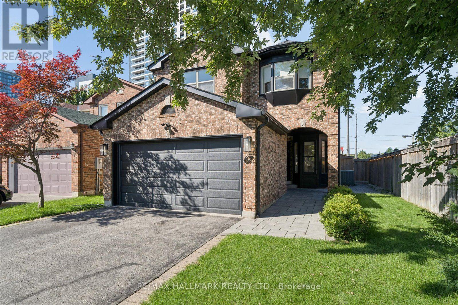 67 Chilmar Crescent, Vaughan, Ontario L4J 6Y5 - Photo 2 - N13794254