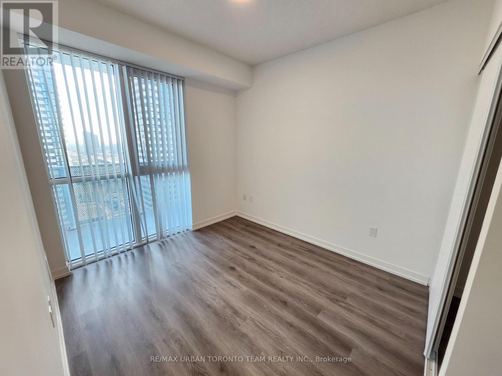 2202 - 28 Interchange Way, Vaughan, Ontario L4K 0P8 - Photo 6 - N13794276