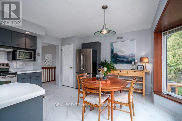 Main - 145 Carlson Drive, Newmarket (Gorham-College Manor), Ontario  L3Y 3H1 - Photo 25 - N13794278