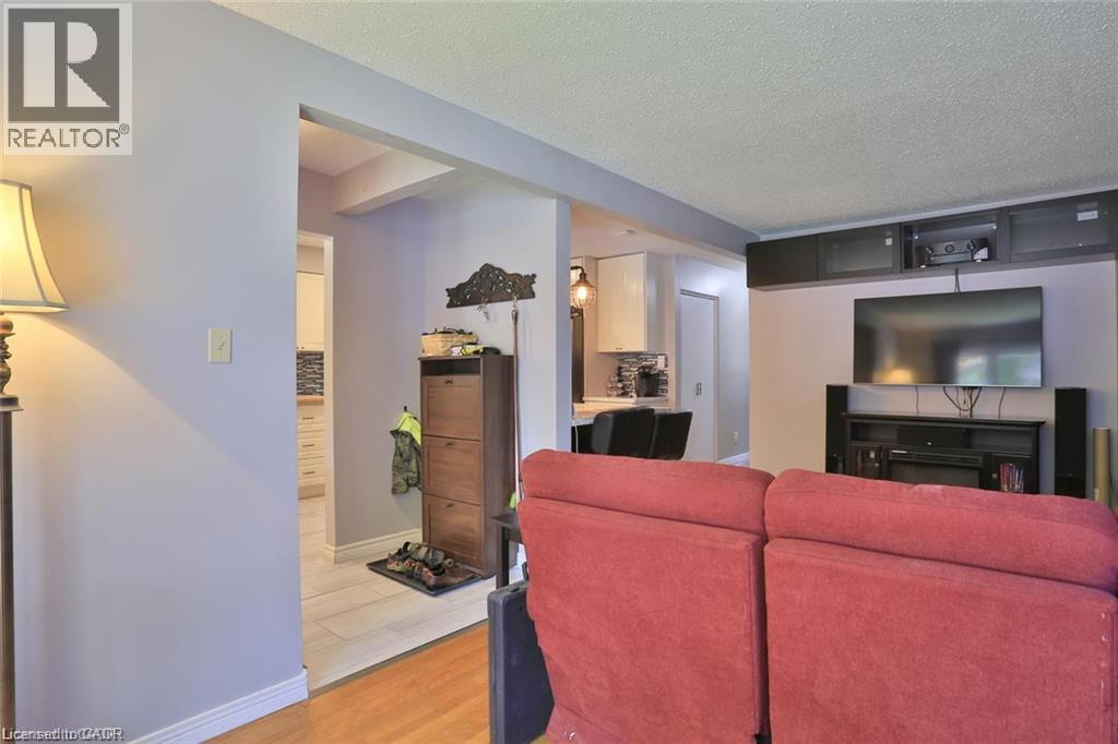 41 Greenock Drive Unit# A & B, Kitchener, Ontario  N2E 2J9 - Photo 10 - 40864198