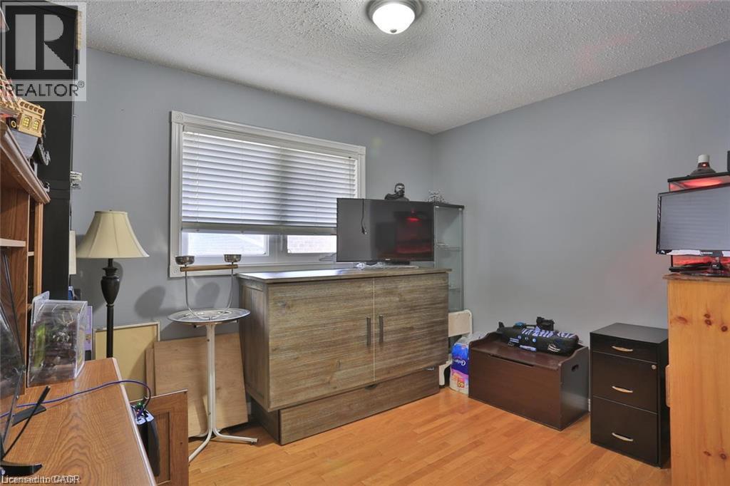 41 Greenock Drive Unit# A & B, Kitchener, Ontario  N2E 2J9 - Photo 16 - 40864198