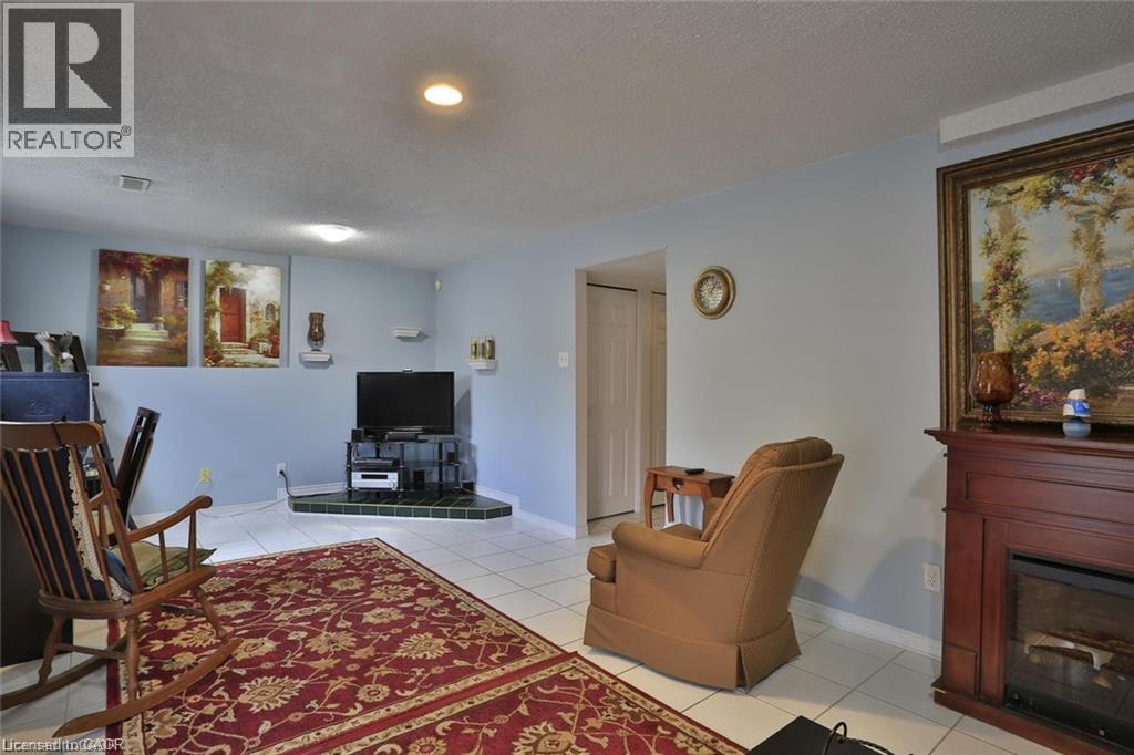41 Greenock Drive Unit# A & B, Kitchener, Ontario  N2E 2J9 - Photo 21 - 40864198