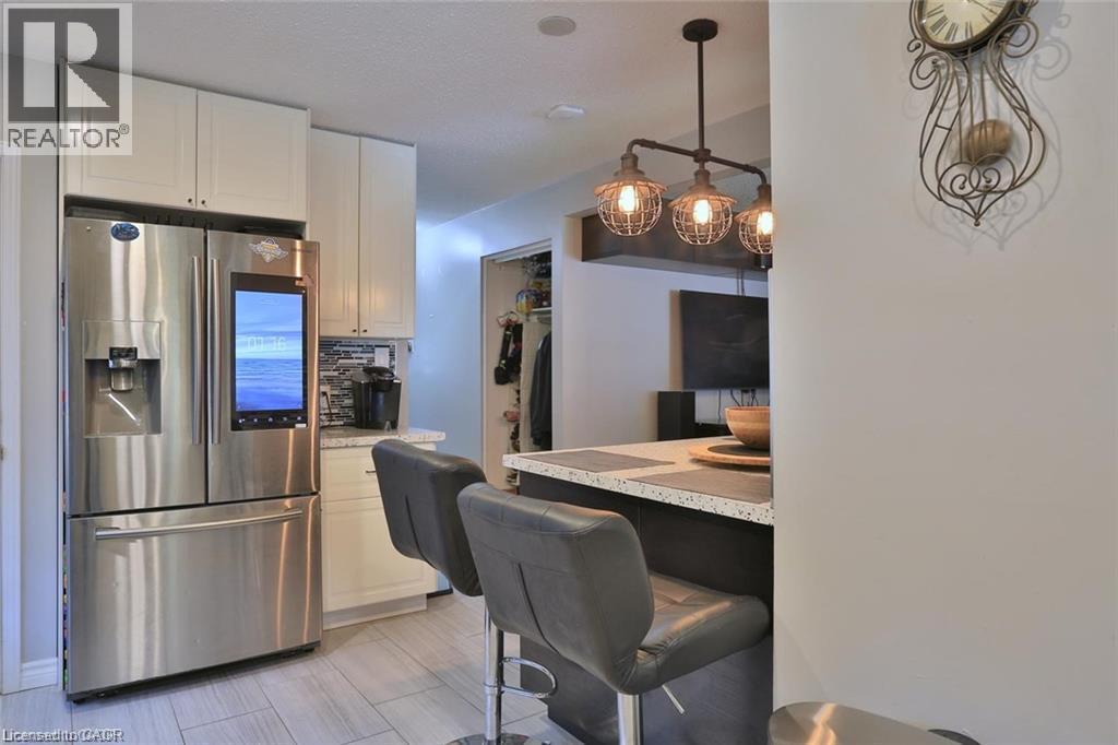 41 Greenock Drive Unit# A & B, Kitchener, Ontario  N2E 2J9 - Photo 8 - 40864198