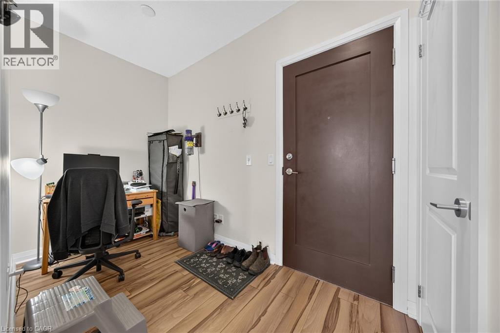 55 Eglinton Avenue W Unit# 605, Mississauga, Ontario  L5R 0E4 - Photo 12 - 40862130