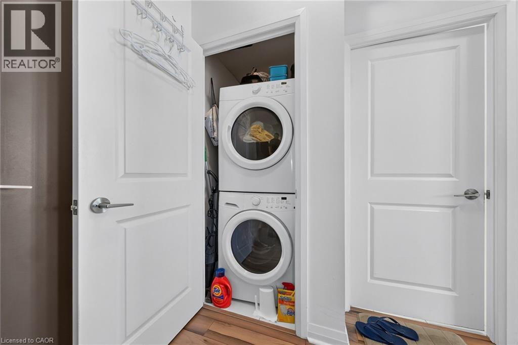 55 Eglinton Avenue W Unit# 605, Mississauga, Ontario  L5R 0E4 - Photo 14 - 40862130