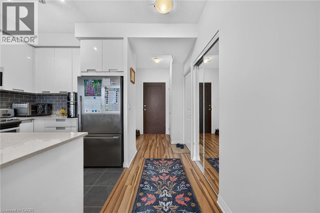 55 Eglinton Avenue W Unit# 605, Mississauga, Ontario  L5R 0E4 - Photo 17 - 40862130