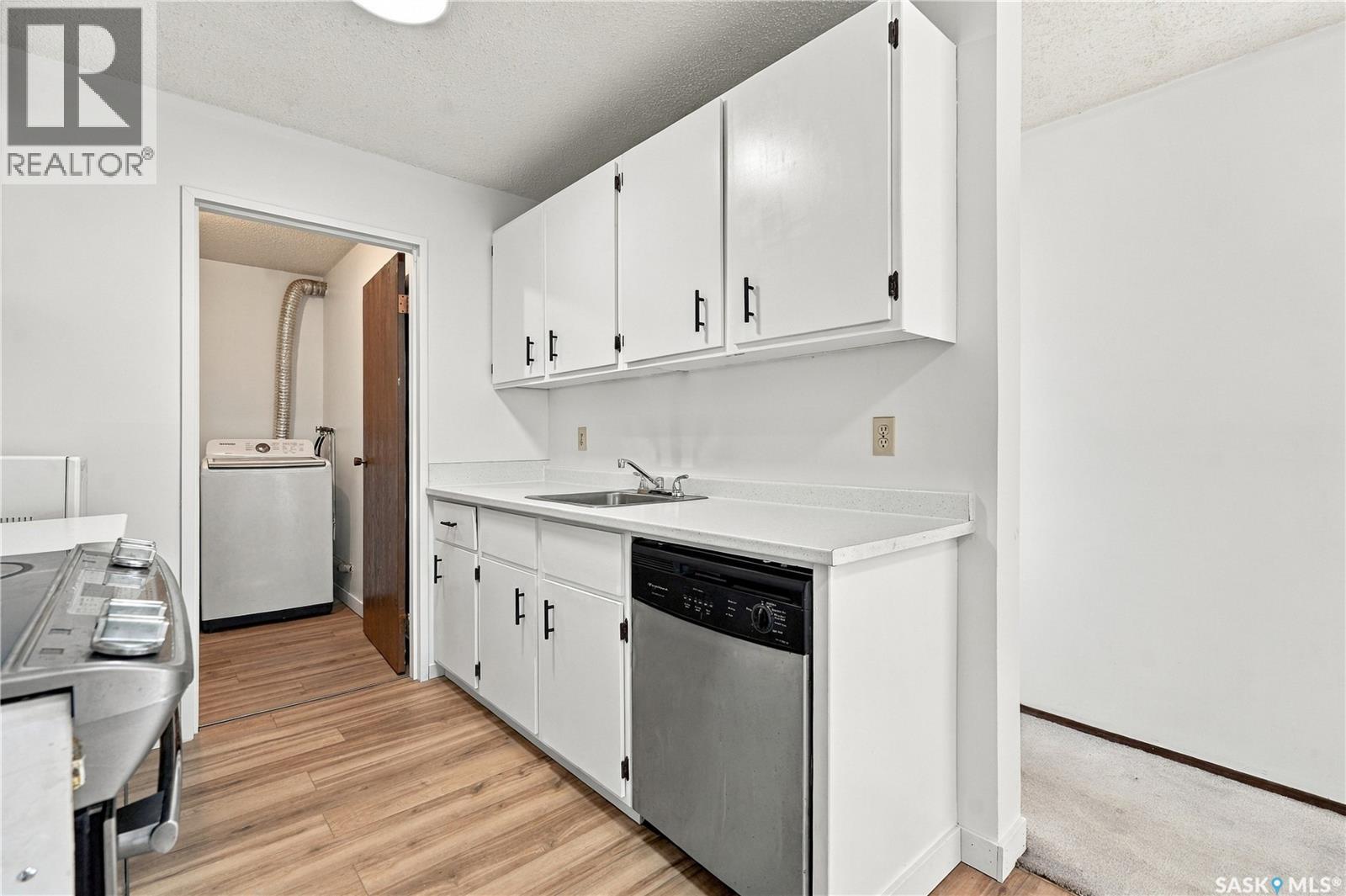 305 802a Kingsmere Boulevard, Saskatoon, Saskatchewan  S7J 4B7 - Photo 13 - SK048337