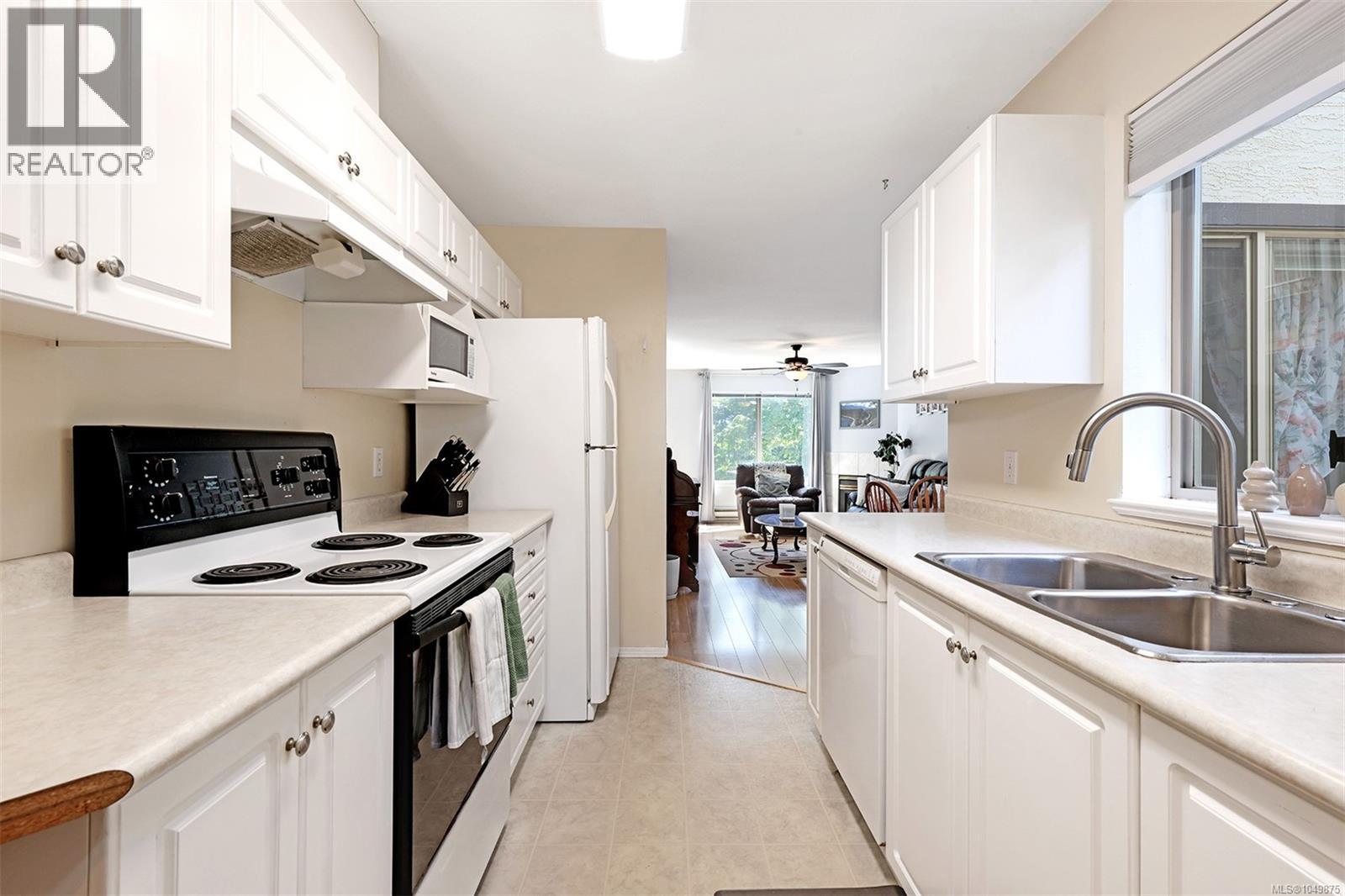 202 4685 Alderwood Pl, Courtenay, British Columbia  V9N 9A1 - Photo 7 - 1049875