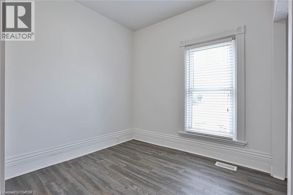 45 East Avenue, Brantford, Ontario  N3S 3L2 - Photo 23 - 40864203