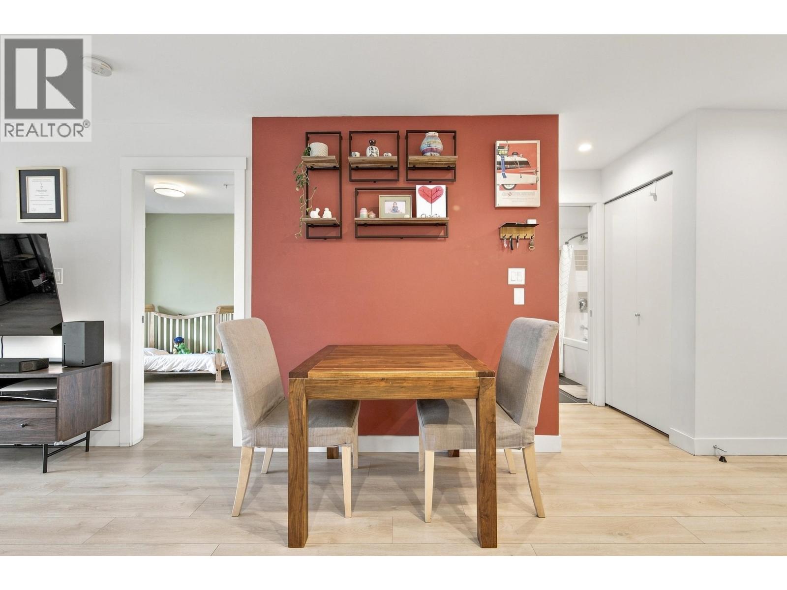 305 1519 Crown Street, North Vancouver, British Columbia  V7J 1G6 - Photo 16 - R3163313