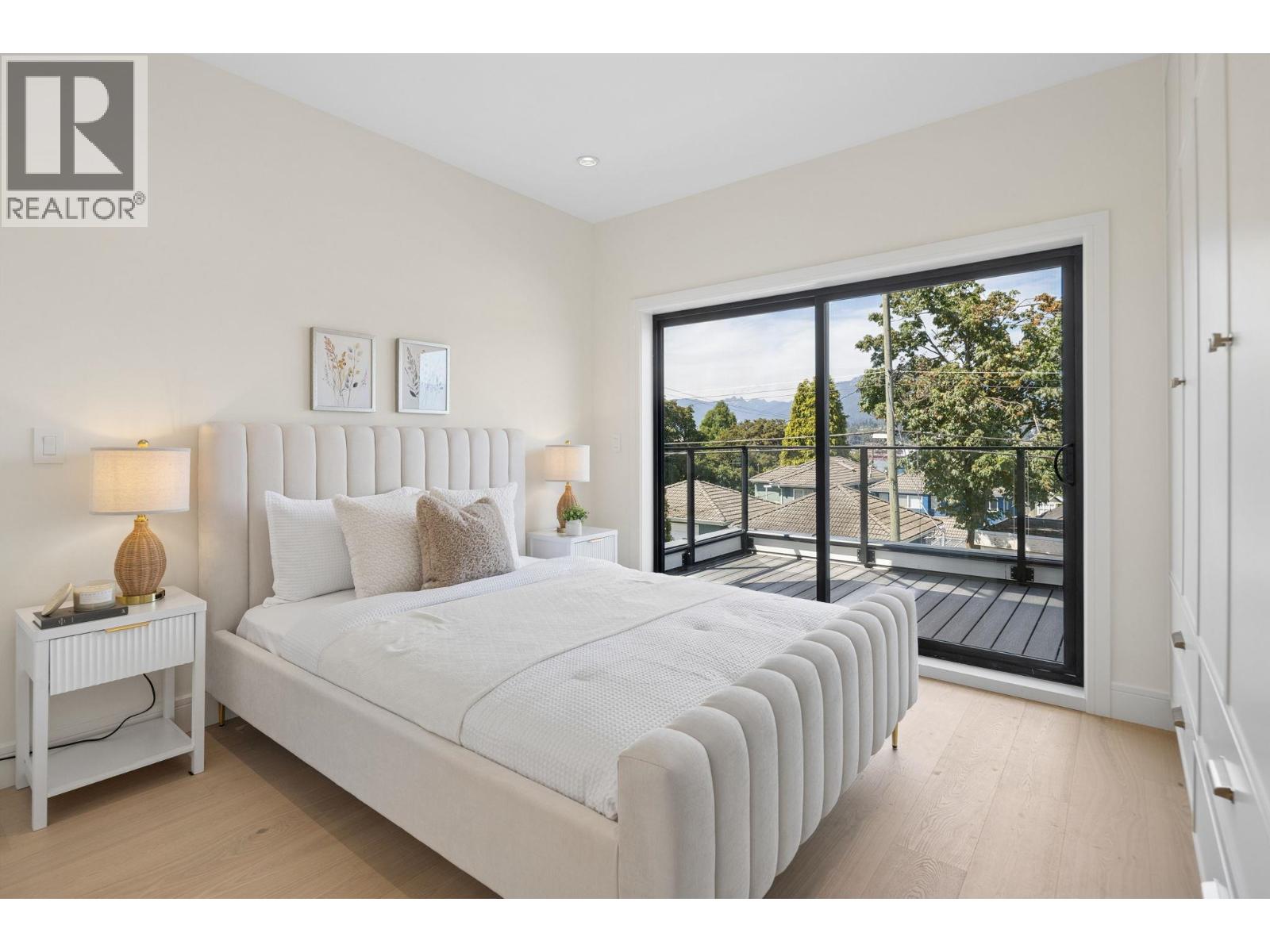 2 2815 Trinity Street, Vancouver, British Columbia  V5K 1E8 - Photo 25 - R3166476