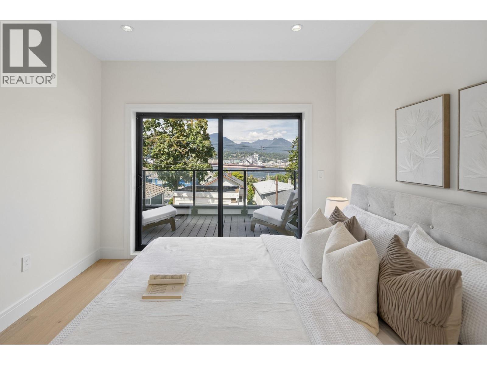 2 2815 Trinity Street, Vancouver, British Columbia  V5K 1E8 - Photo 20 - R3166476
