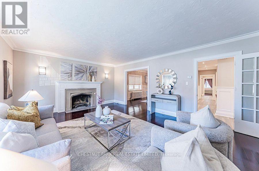 Main - 889 Avenue Road, Toronto, Ontario  M5P 2K7 - Photo 6 - C13774832