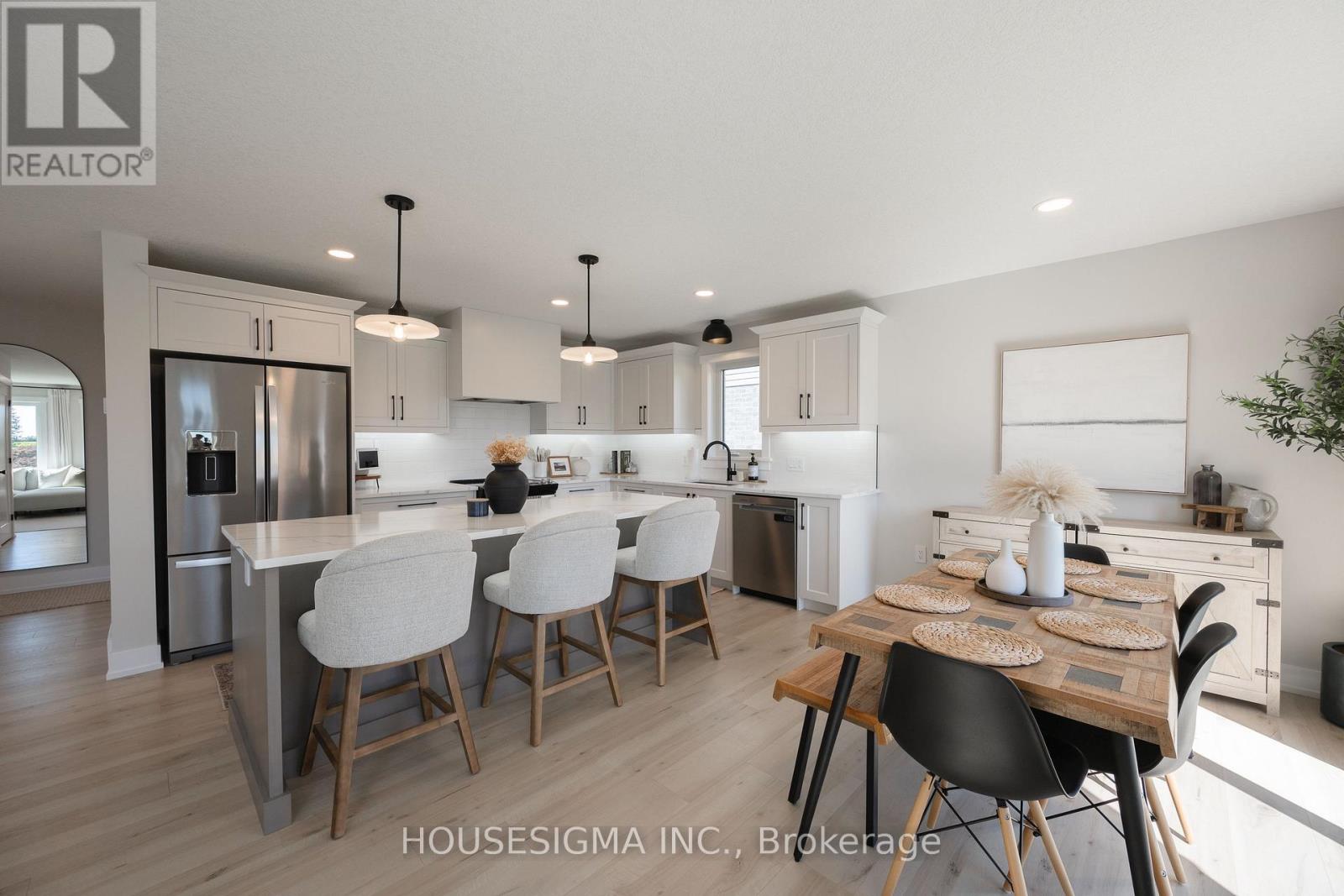 48 Postma Crescent, North Middlesex (Ailsa Craig), Ontario  N0M 1A0 - Photo 13 - X13794370
