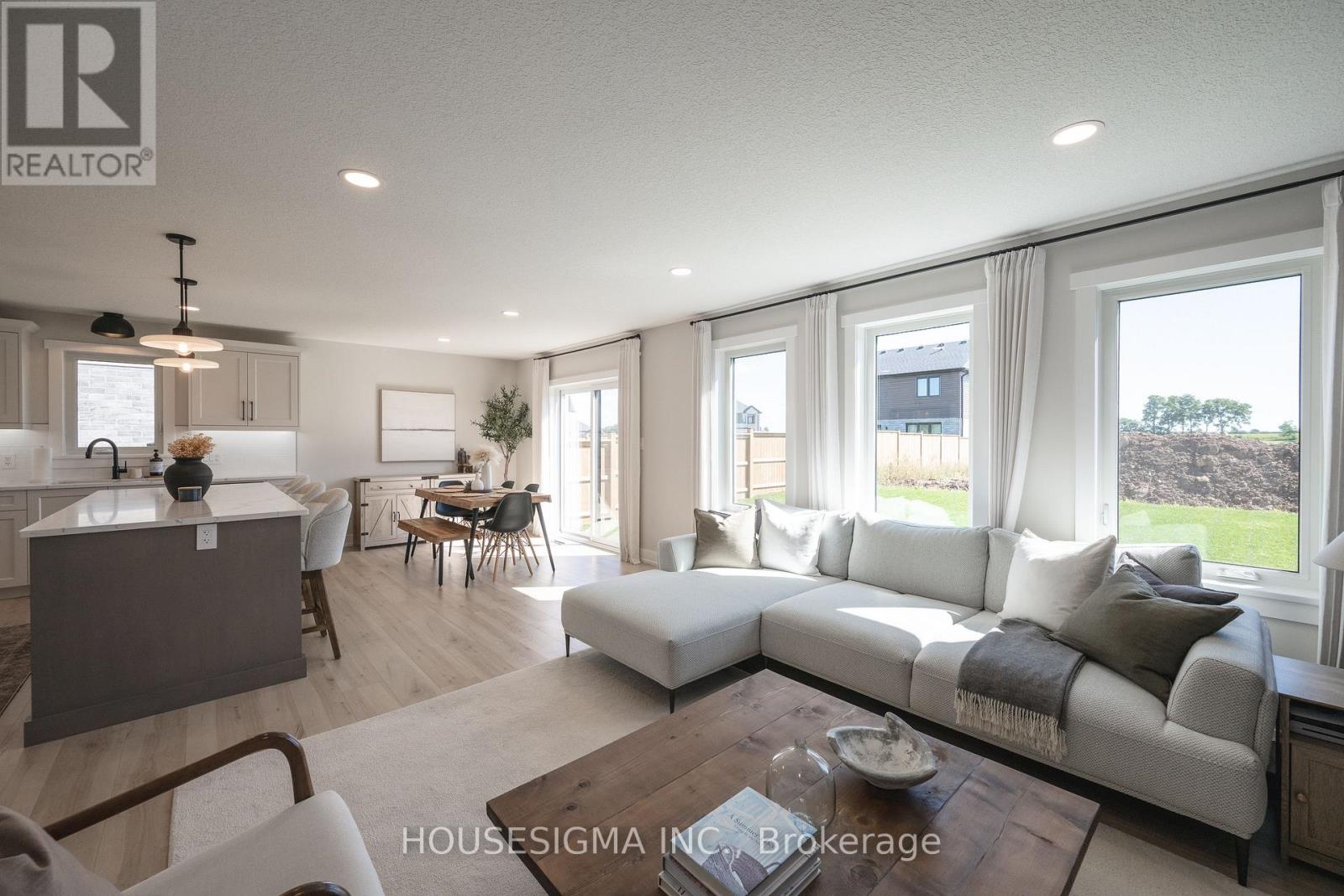 48 Postma Crescent, North Middlesex (Ailsa Craig), Ontario  N0M 1A0 - Photo 18 - X13794370