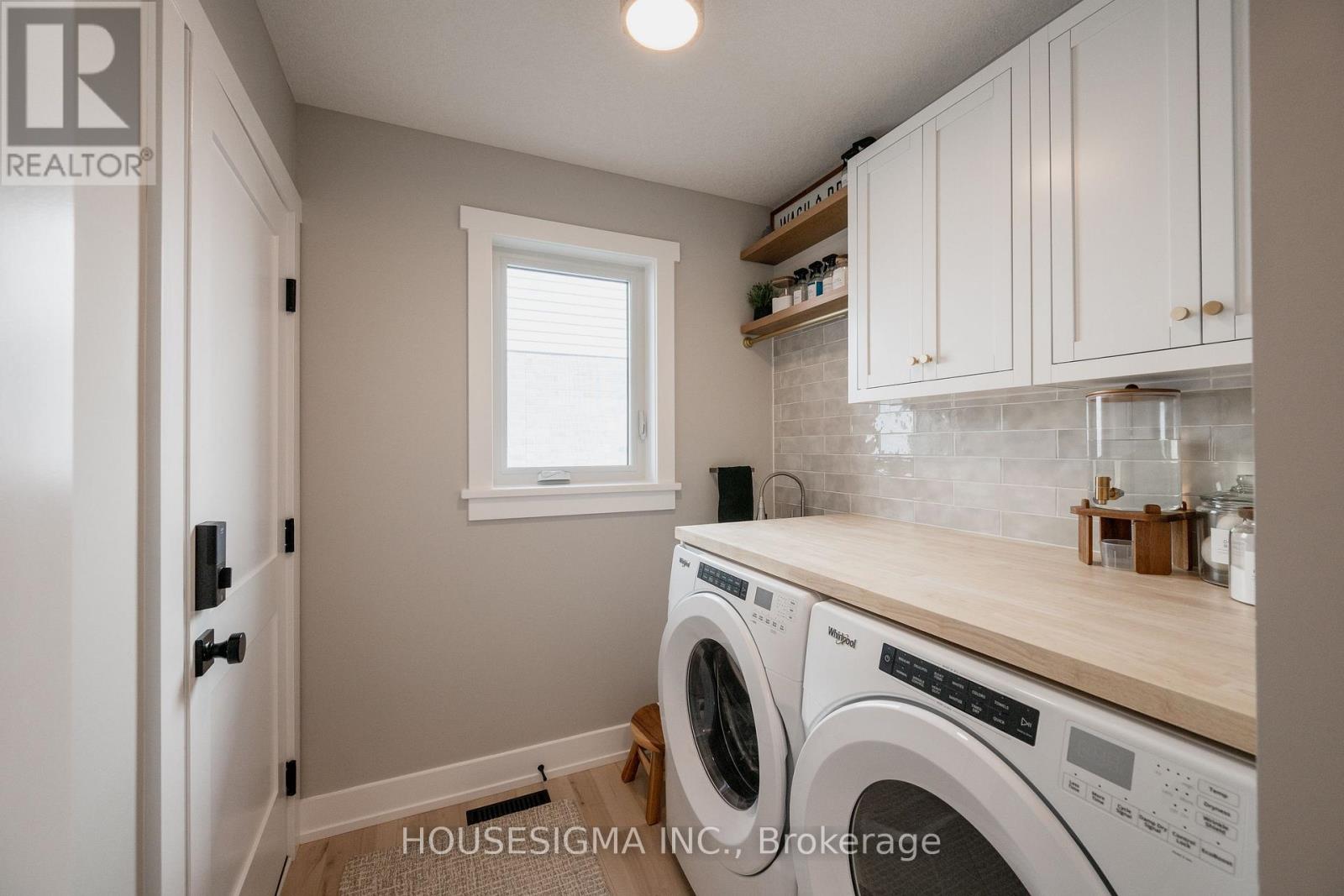 48 Postma Crescent, North Middlesex (Ailsa Craig), Ontario  N0M 1A0 - Photo 21 - X13794370