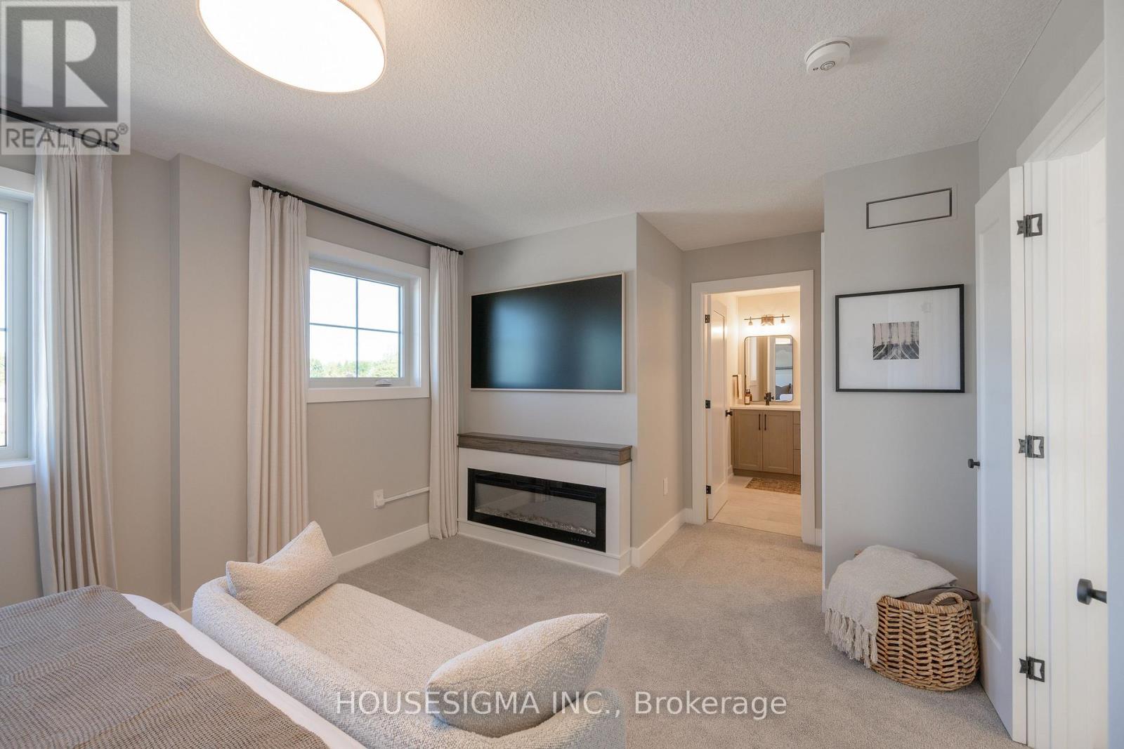 48 Postma Crescent, North Middlesex (Ailsa Craig), Ontario  N0M 1A0 - Photo 25 - X13794370